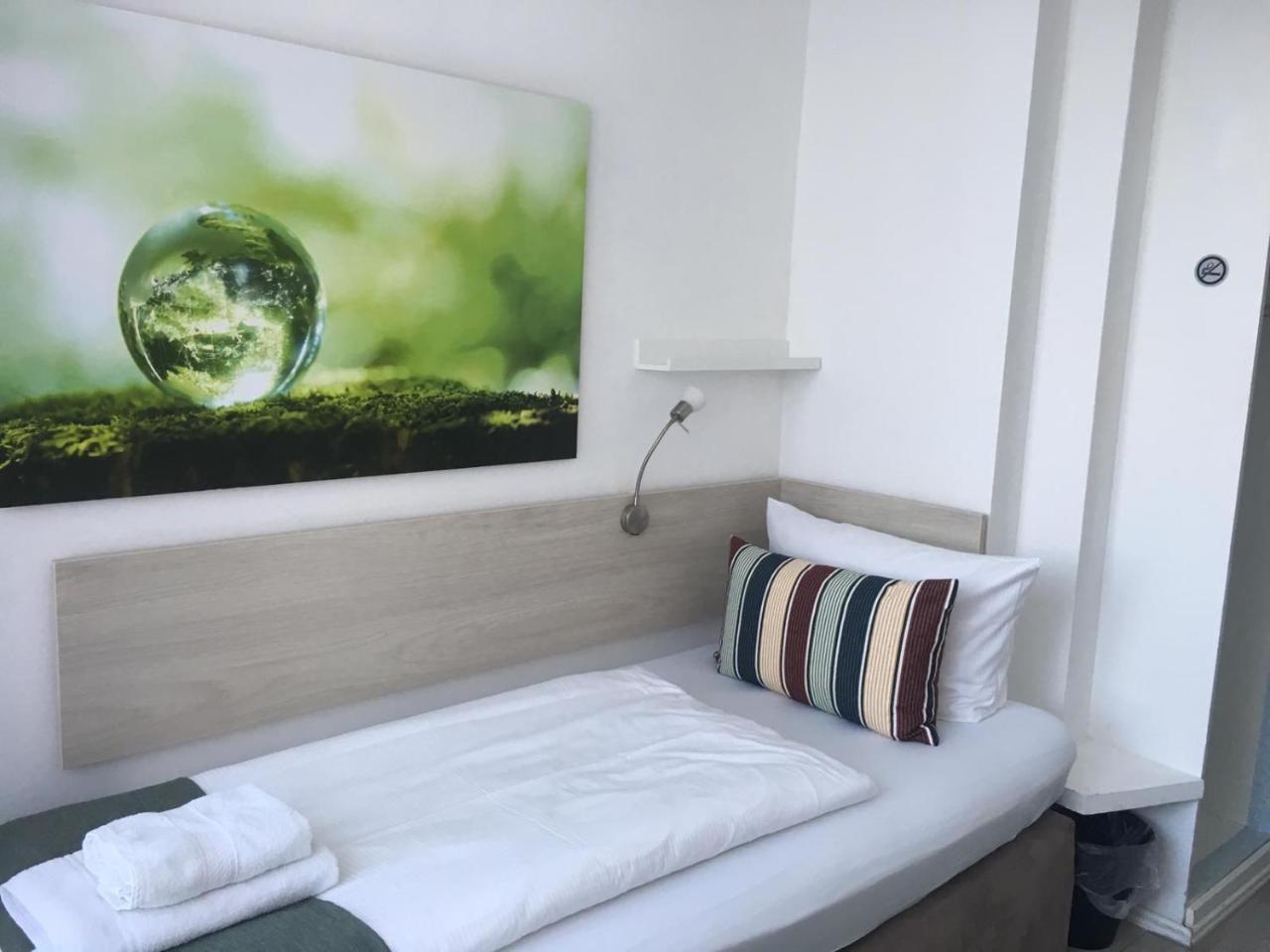 Boutique Hotel Krone - "Weser Perle" Бремен Экстерьер фото