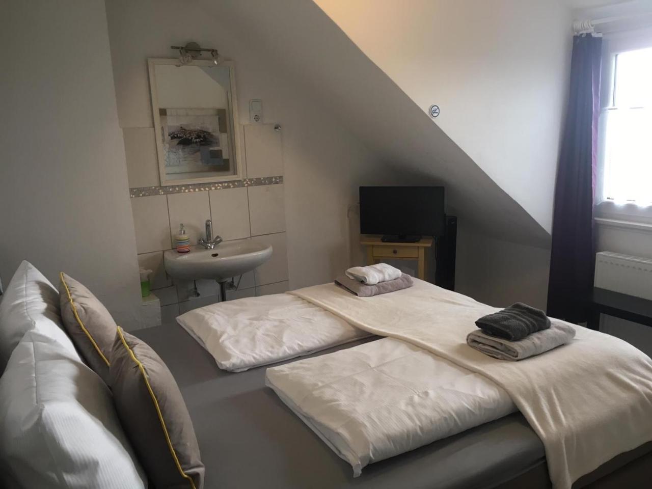 Boutique Hotel Krone - "Weser Perle" Бремен Экстерьер фото